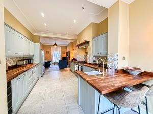 Photo 21- click for photo gallery